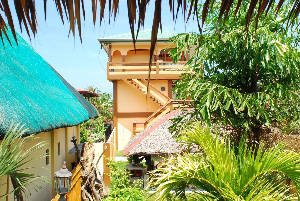 Casa Aviara Resort & Hotel Puerto Galera Luaran gambar