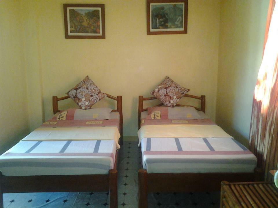 Casa Aviara Resort & Hotel Puerto Galera Luaran gambar